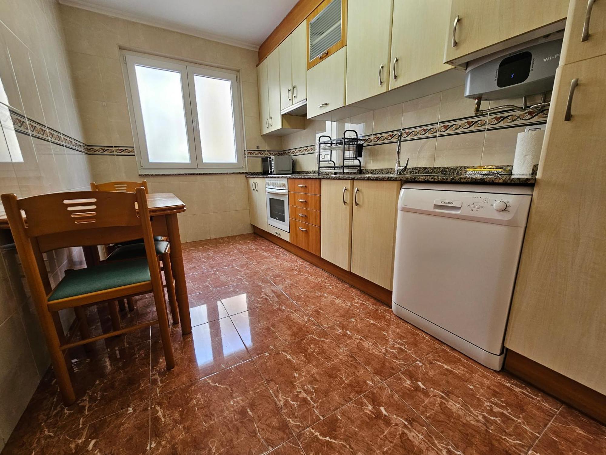 147A Apartamento La Arena 3 dormitorios Gijón Exterior foto